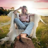 Zoee - "Wendy" Out Now