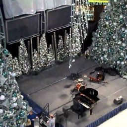 Aldo @ Mall of America's Holiday Music Series